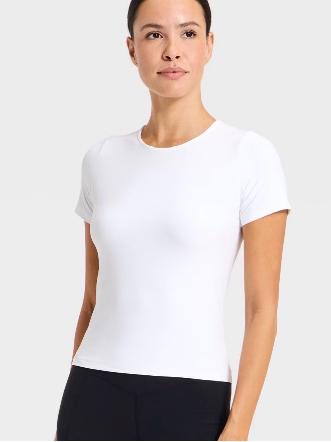Nwt All In Motion White Short Sleeve Crewneck Top